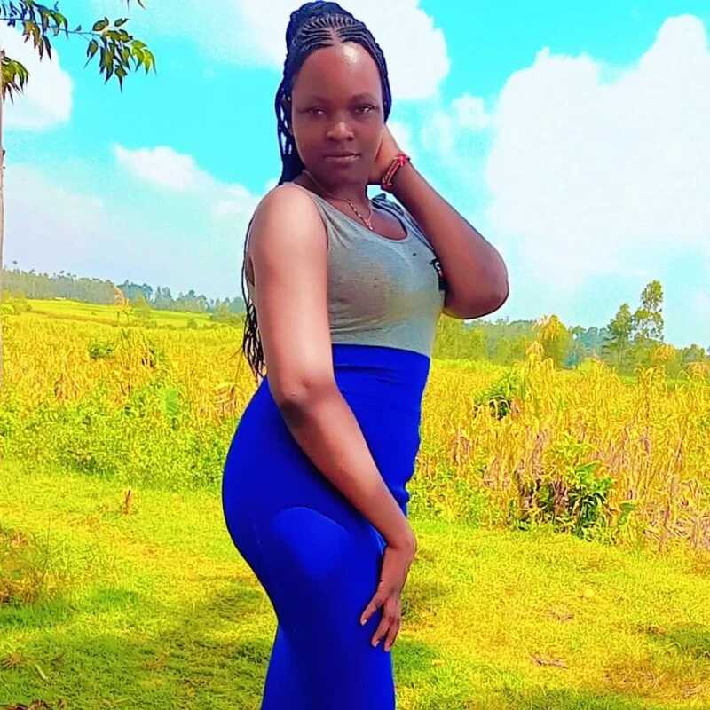 SexxyEbbonny — FansOnlyX creator profile