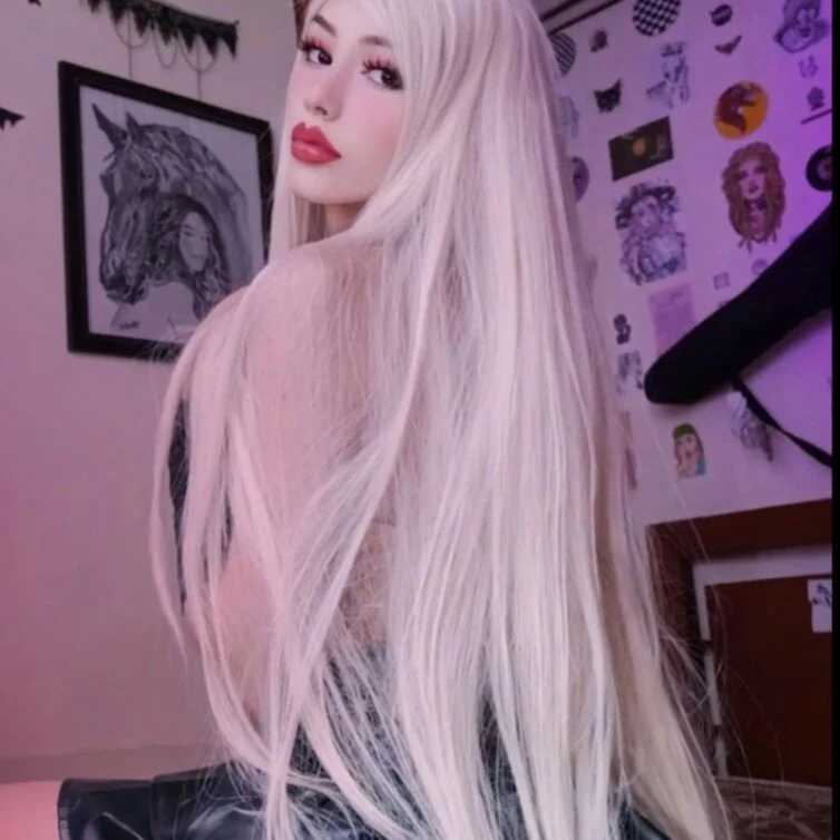 Starlightdolll_ — FansOnlyX creator profile