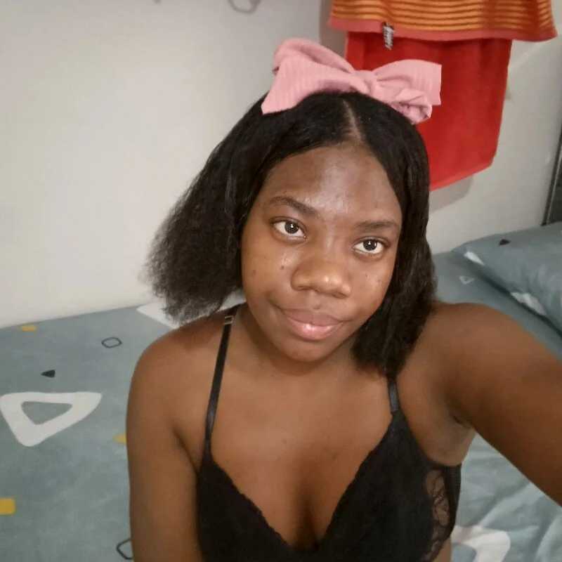 BellaRosa17 — FansOnlyX creator profile