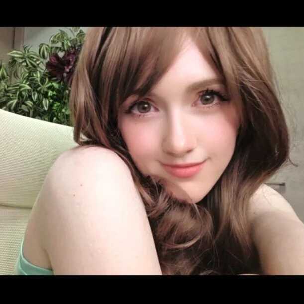 Emilia0606 — FansOnlyX creator profile