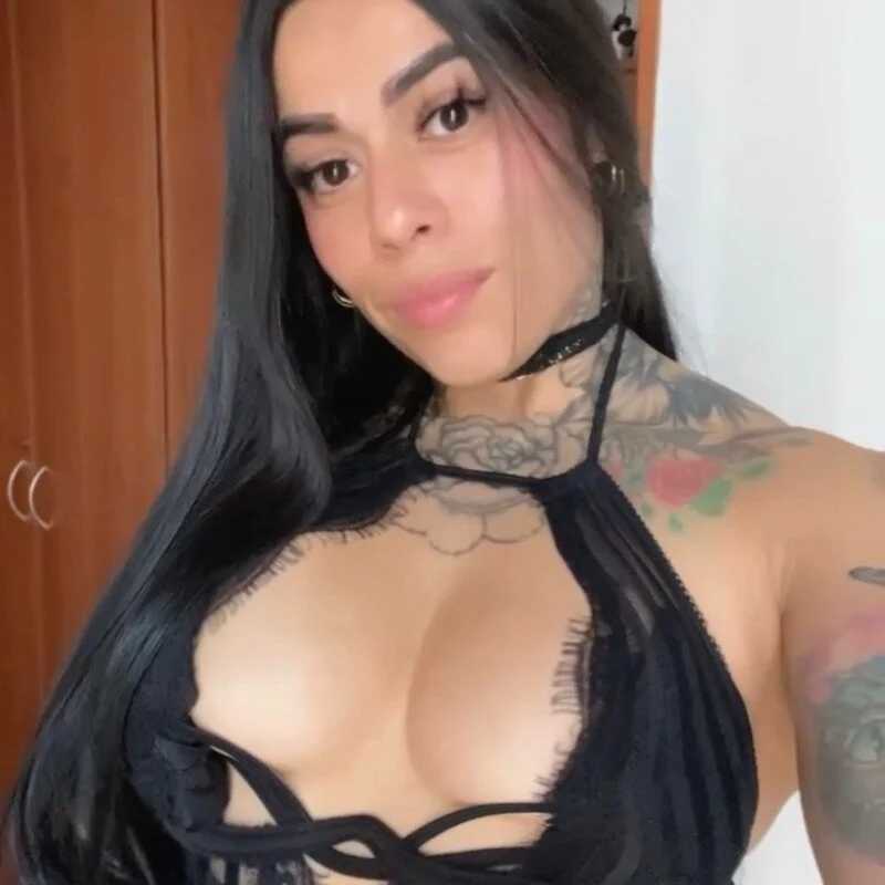 Cristal_Velle — FansOnlyX creator profile