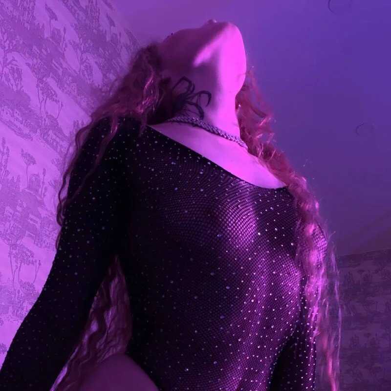 MaireLanda — FansOnlyX creator profile