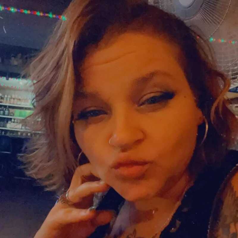 LyricRose85 — FansOnlyX creator profile