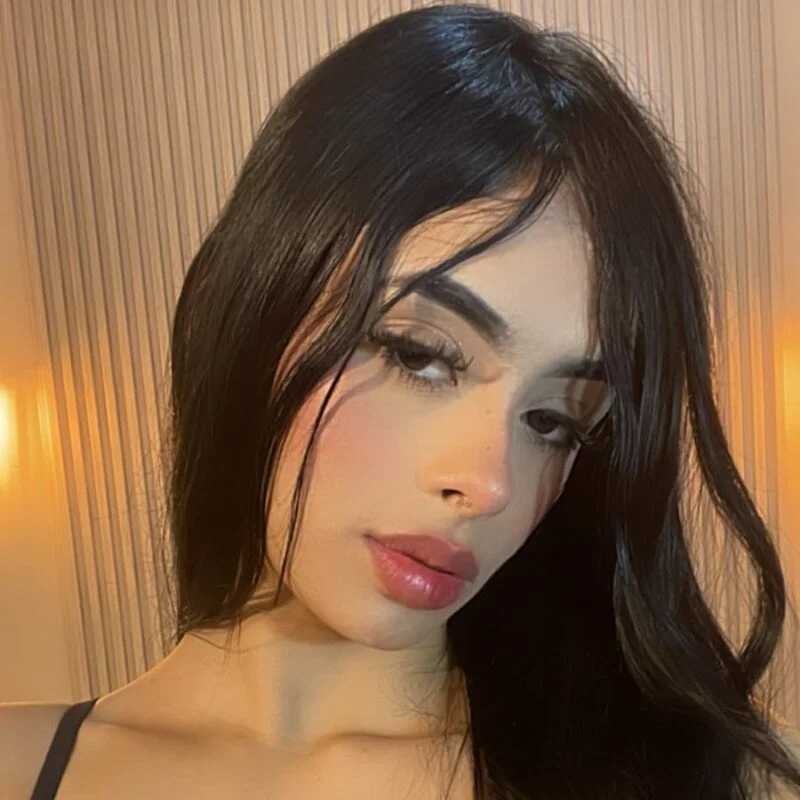 Alessandra_Mercer — FansOnlyX creator profile