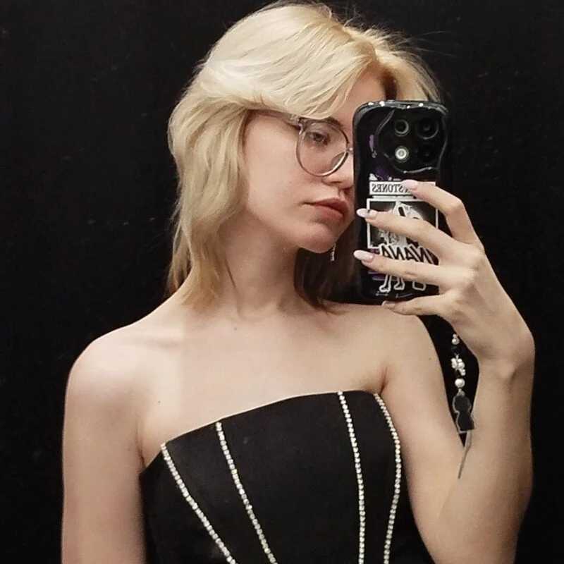 mood_berry_ — FansOnlyX creator profile