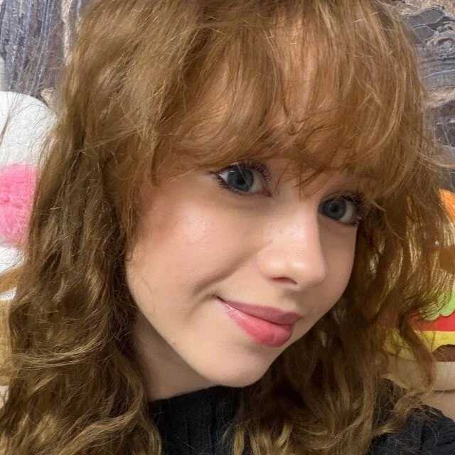 curlyhaired — FansOnlyX creator profile