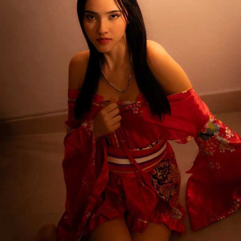 angel__kiss — FansOnlyX creator profile