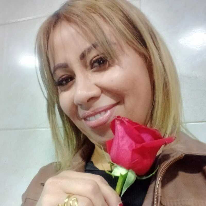 chiky_sonrisa — FansOnlyX creator profile