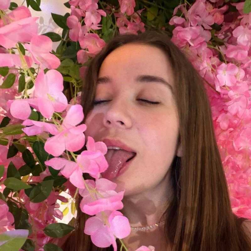 KarenGibbs — FansOnlyX creator profile