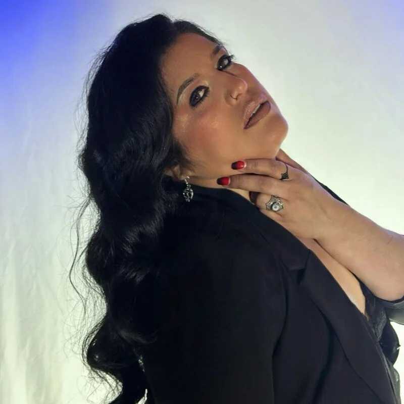 Andrea_secret_ — FansOnlyX creator profile