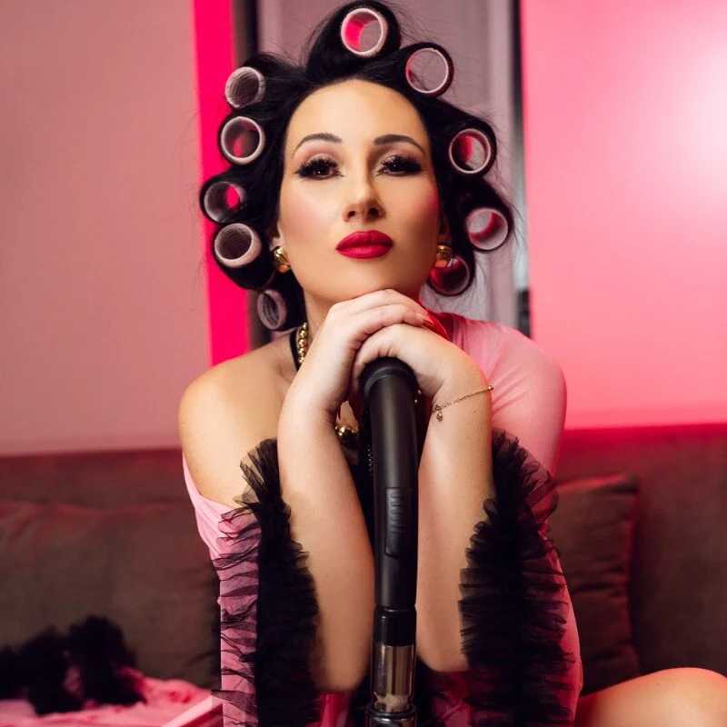 BeckyShineX — FansOnlyX creator profile