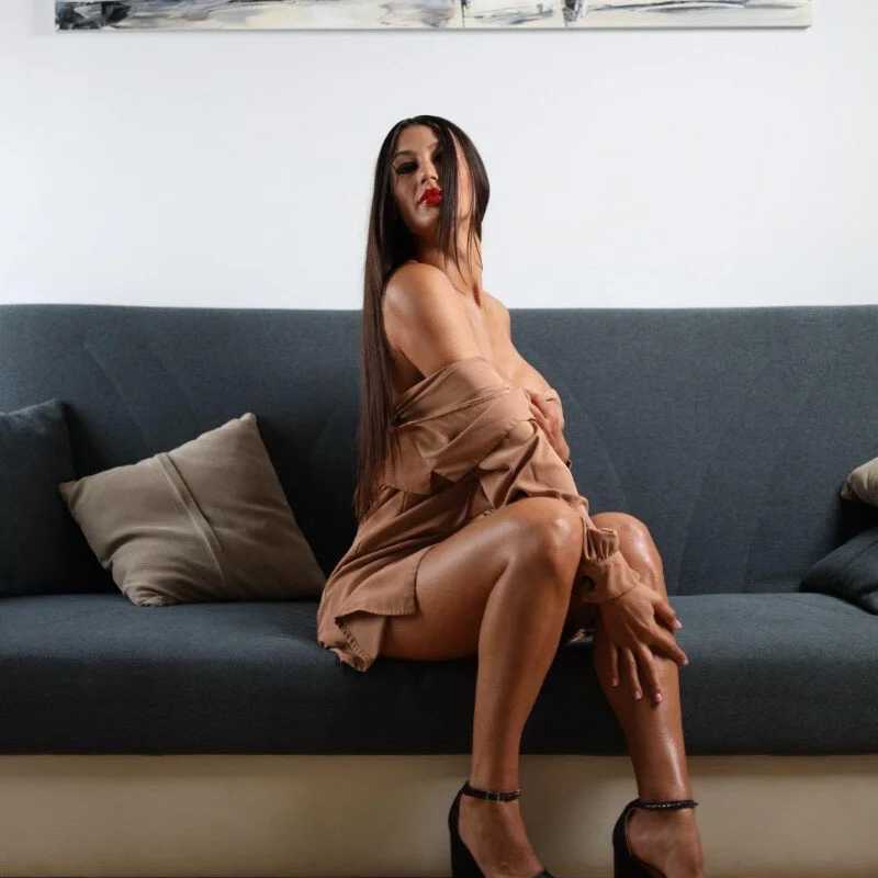 Belle_Emmanuelle — FansOnlyX creator profile