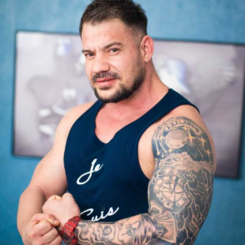 musclemonster31 — FansOnlyX creator profile