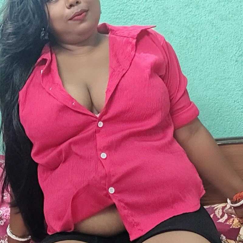 priya_bindass — FansOnlyX creator profile