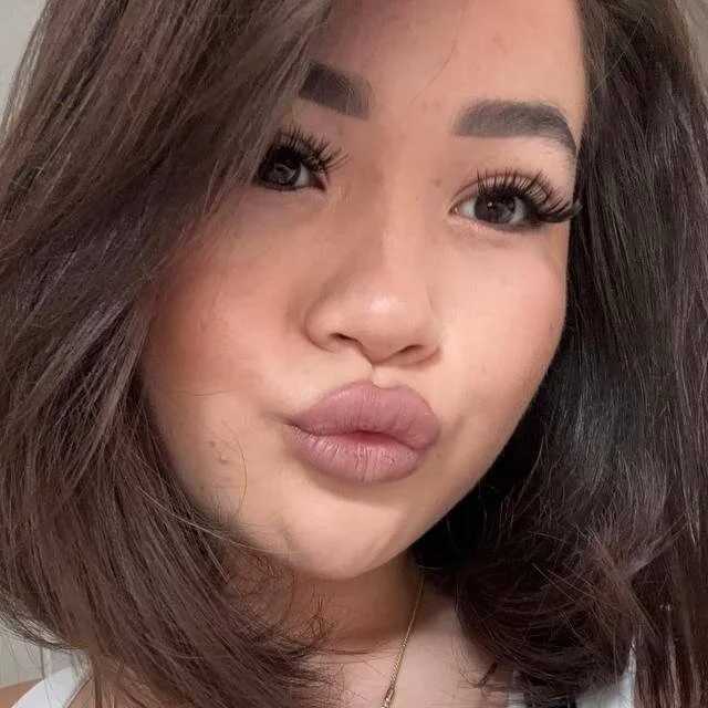 PauletteFurtak — FansOnlyX creator profile