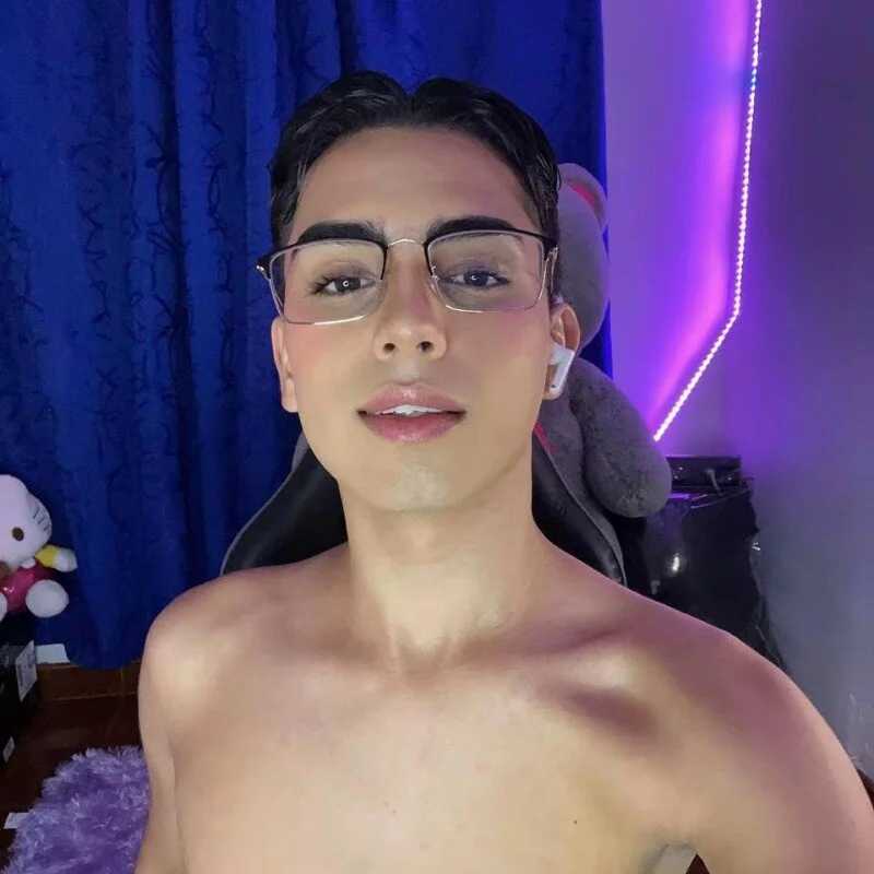 OwenBluee — FansOnlyX creator profile