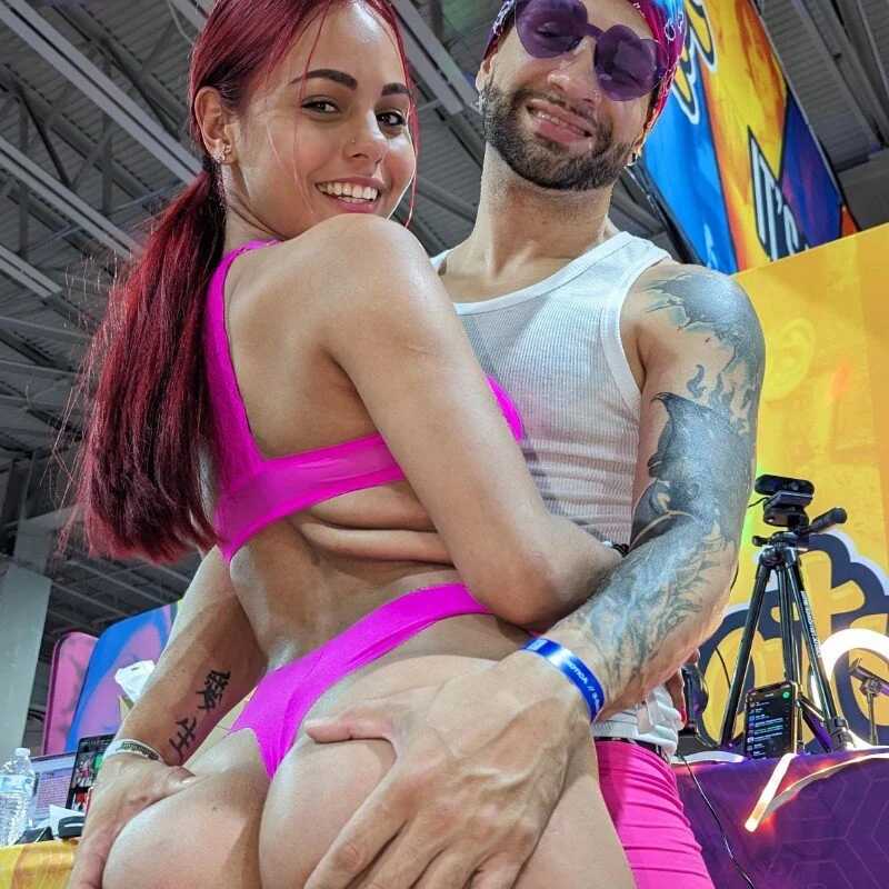 xxxvibesxo — FansOnlyX creator profile