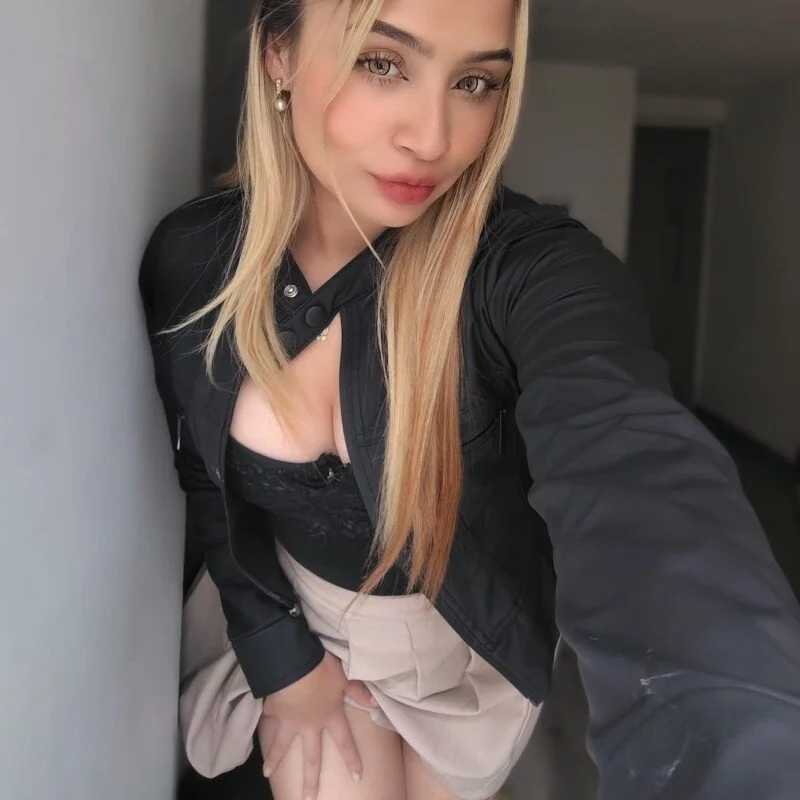 bebita_fiu — FansOnlyX creator profile