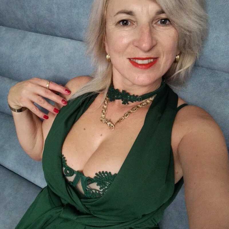 AhlyssaLove1155 — FansOnlyX creator profile
