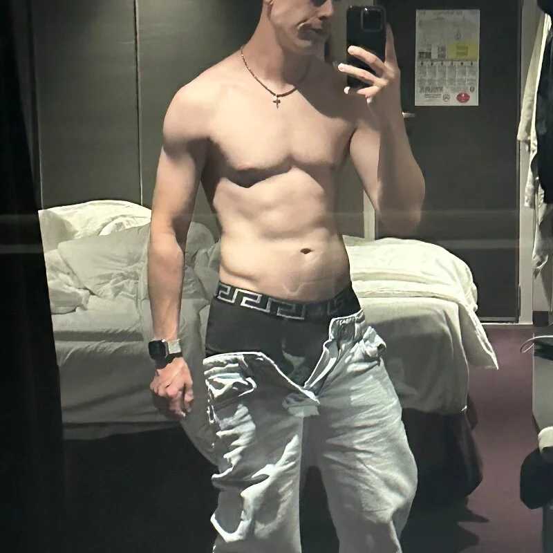 twink4you — FansOnlyX creator profile