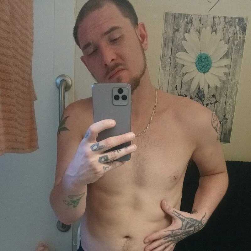 sexywhitedick@xh — FansOnlyX creator profile