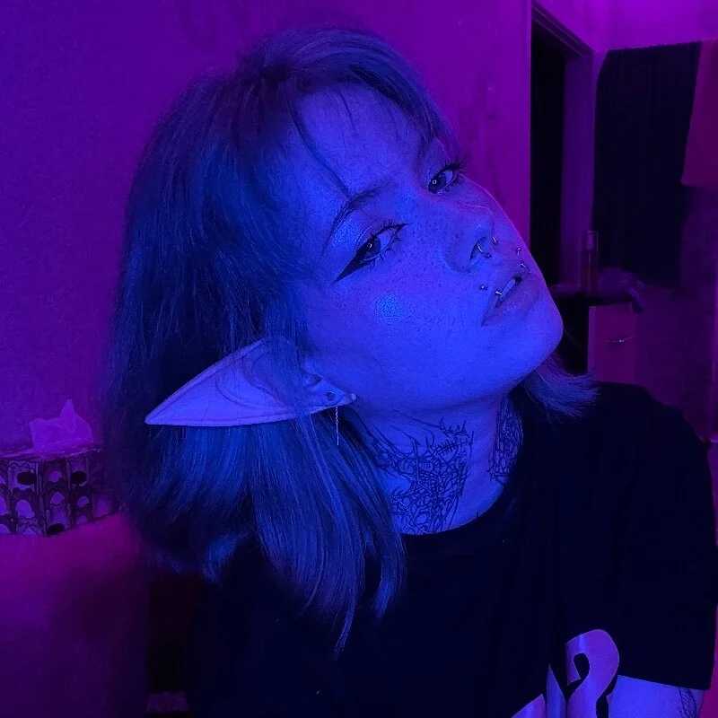 plombeer — FansOnlyX creator profile