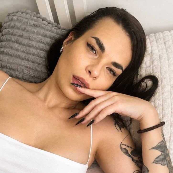 Anna_Bonita — FansOnlyX creator profile