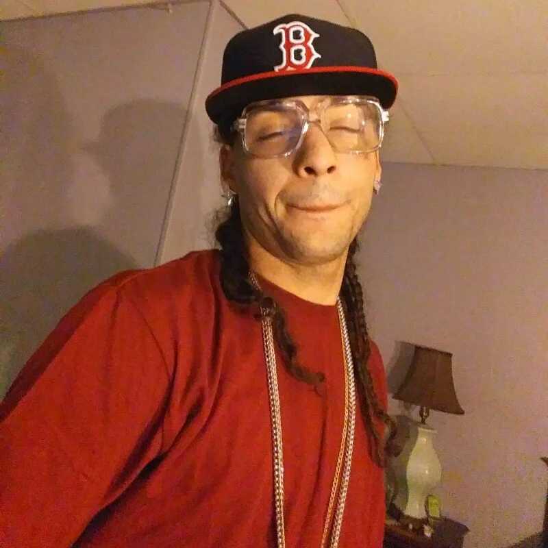 Shinlelove31 — FansOnlyX creator profile