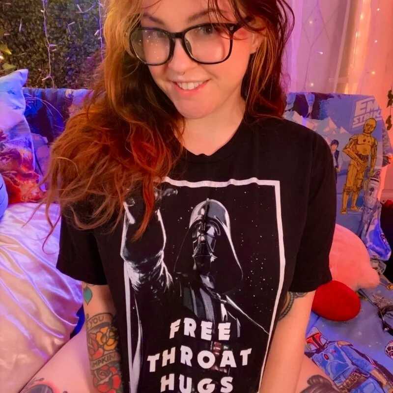 JennKenobi — FansOnlyX creator profile