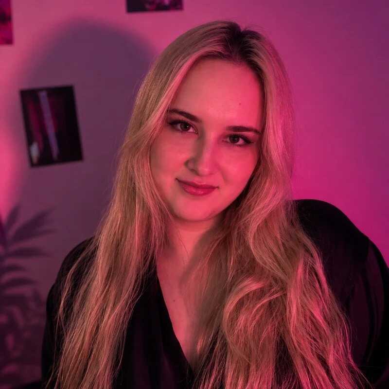 linda_lynx — FansOnlyX creator profile