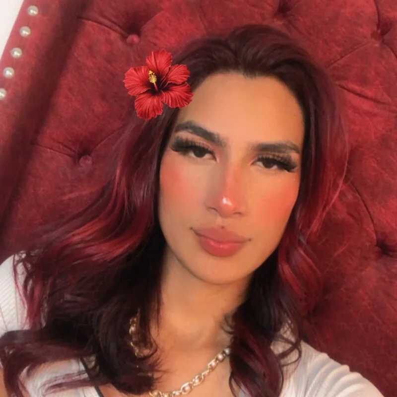 SamyJhomson — FansOnlyX creator profile