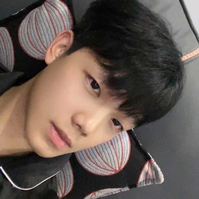 liuliu529 — FansOnlyX creator profile