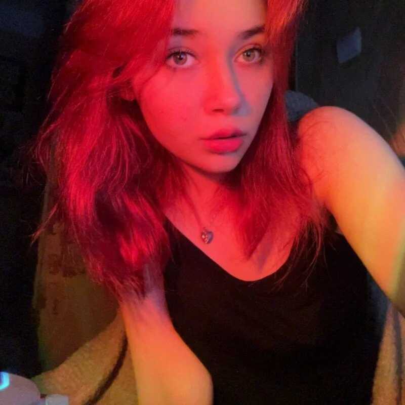 SweetLinaa — FansOnlyX creator profile