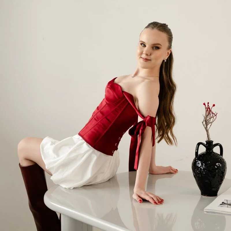 Lili_Lohan — FansOnlyX creator profile