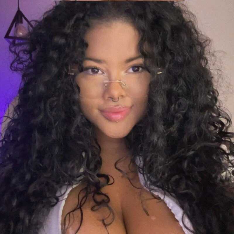 Antonella_03s — FansOnlyX creator profile