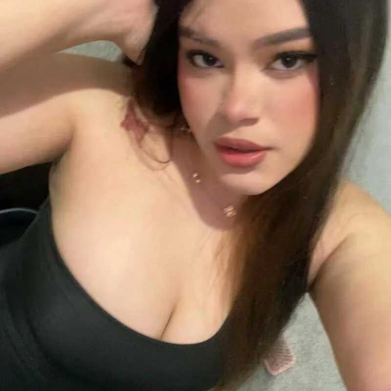 Tharafresneda_ — FansOnlyX creator profile