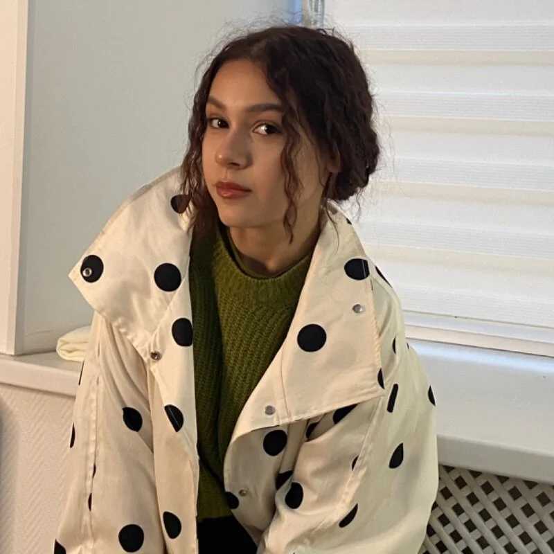 LolaGiesbrecht — FansOnlyX creator profile