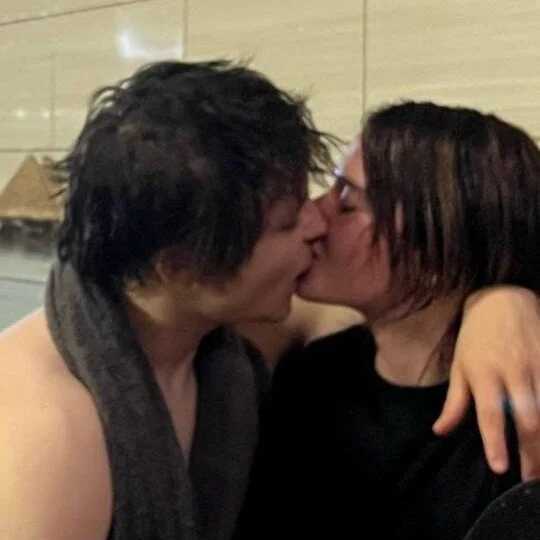 charmycouple — FansOnlyX creator profile