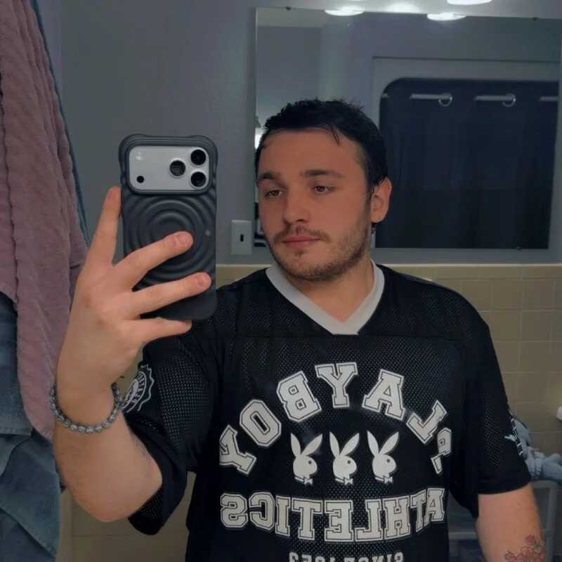 juicybooty27 — FansOnlyX creator profile