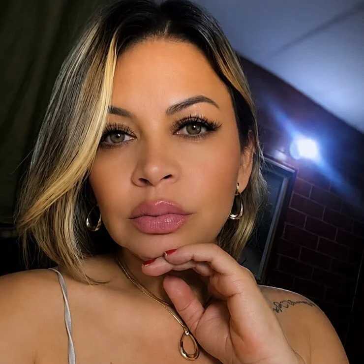 LatinaMature_ — FansOnlyX creator profile