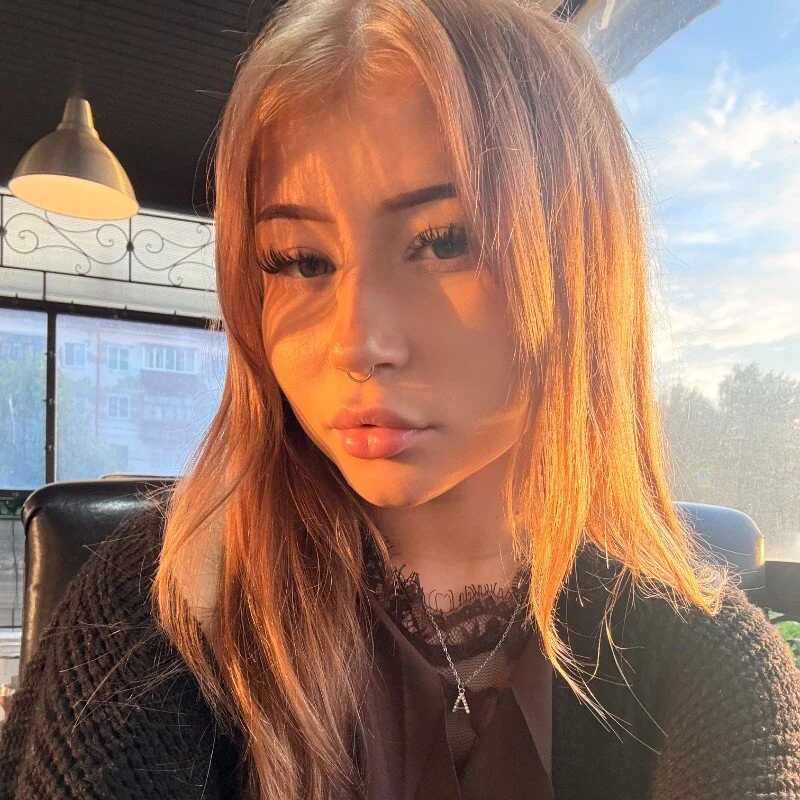 petite_lucy — FansOnlyX creator profile