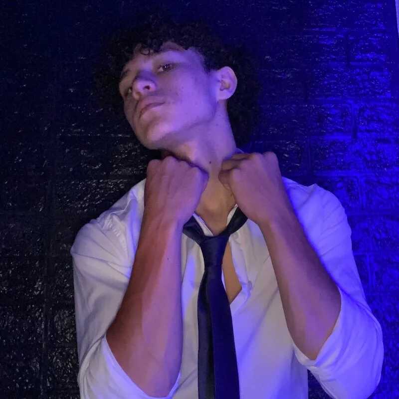 laurent_nova — FansOnlyX creator profile
