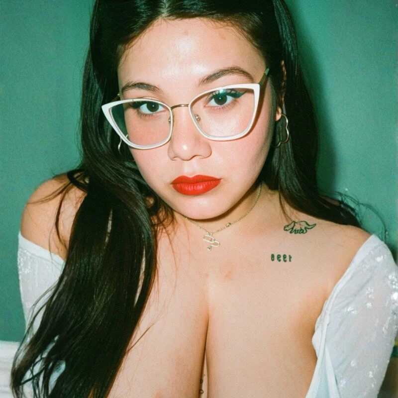 chloeblaze1 — FansOnlyX creator profile