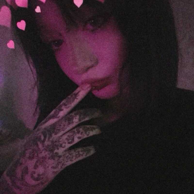 CrystalXross — FansOnlyX creator profile