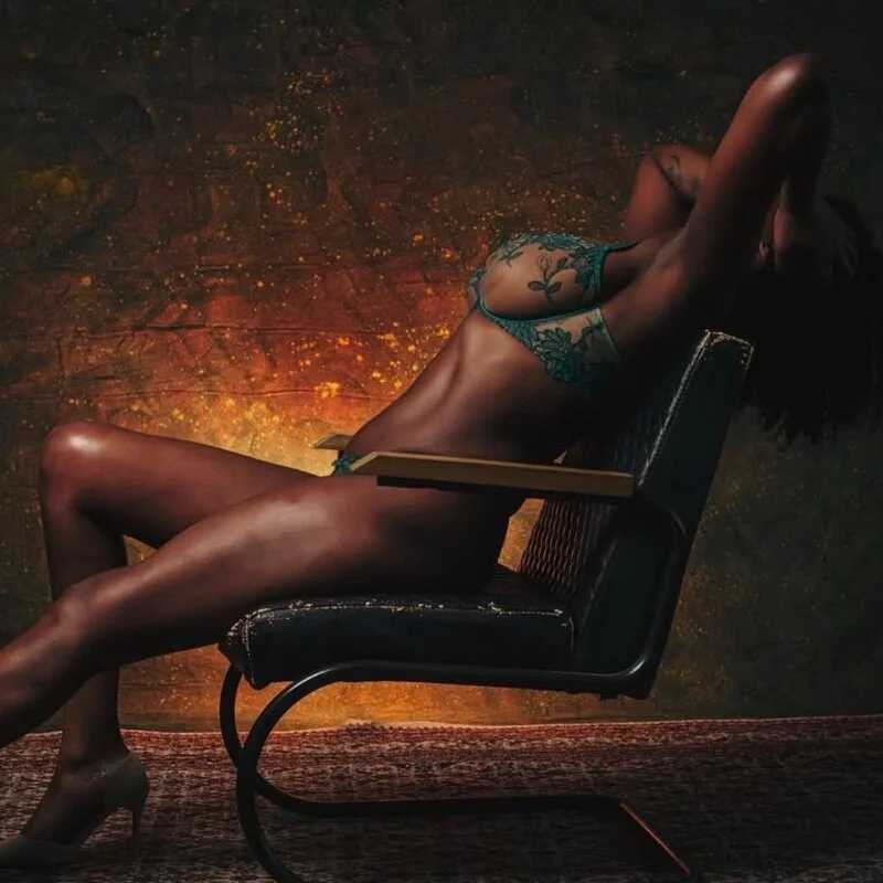 Darkdesiredesiree — FansOnlyX creator profile
