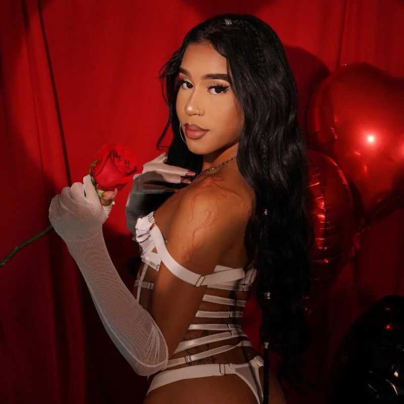 Paulina_Diamond1 — FansOnlyX creator profile