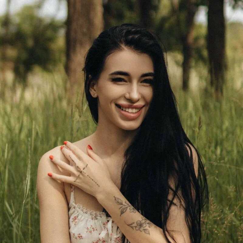 Vlada_One — FansOnlyX creator profile