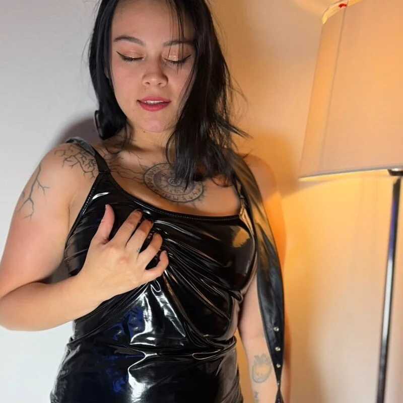 AylinCollins — FansOnlyX creator profile