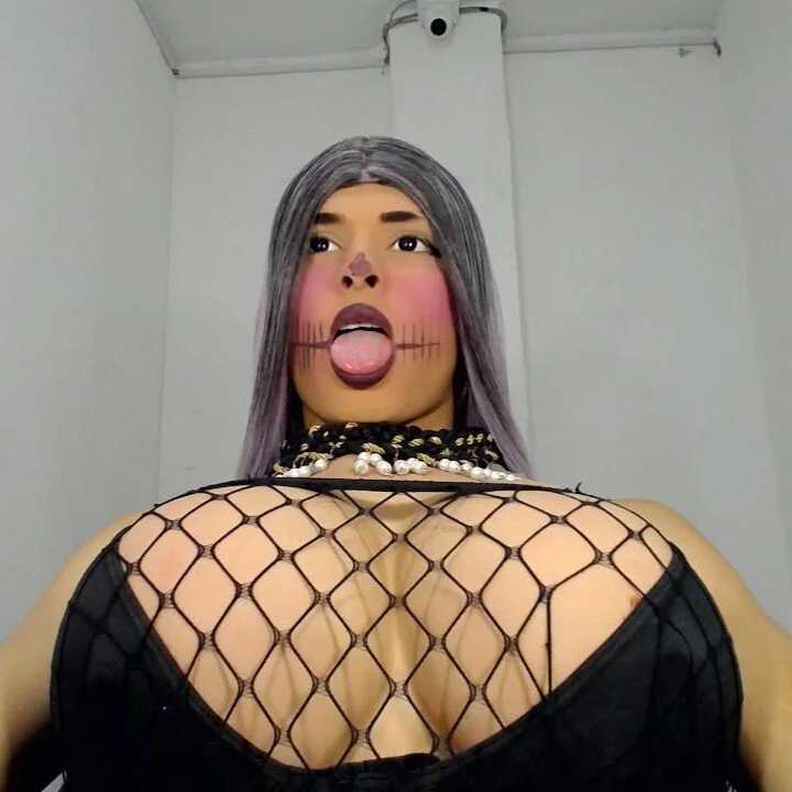 paulinabigcock — FansOnlyX creator profile