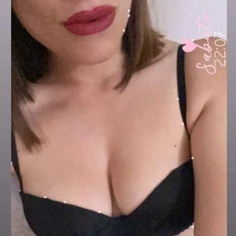 hot_sis13 — FansOnlyX creator profile